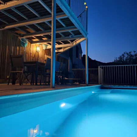 L'espinouse Piscine Vue Climatisation 9 Personnes *